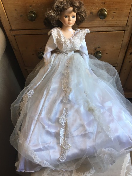 Identifying French Porcelain Dolls