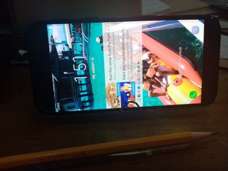 Making a Paper Clip Phone Stand - from the front