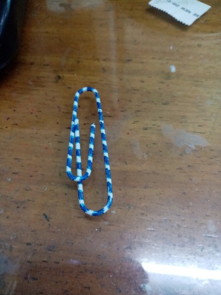 Making a Paper Clip Phone Stand - paper clip