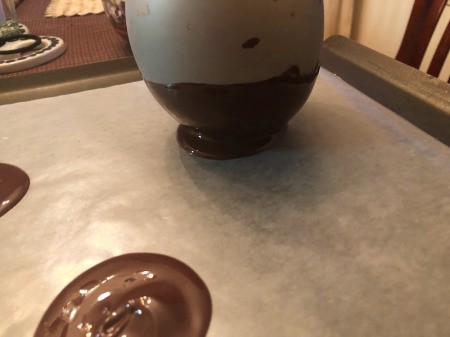 balloon with Chocolate on the bottom