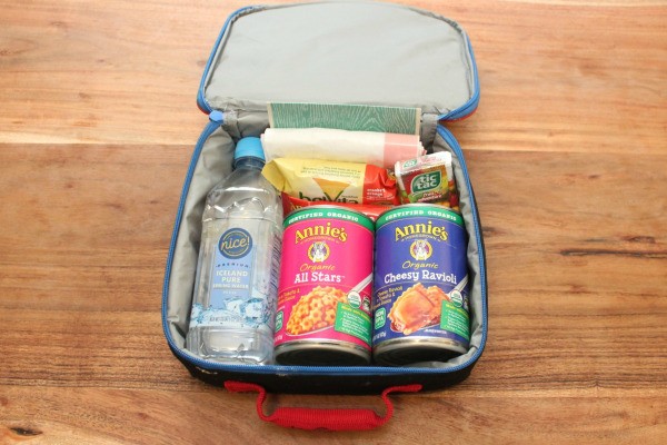 What is in a School Earthquake Kit?