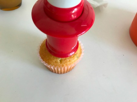 tool to remove plug of cupcakes