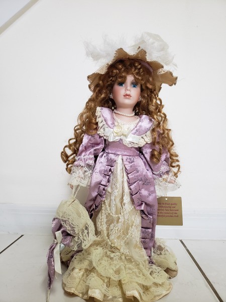 Value of Collectible Memories Porcelain Dolls | ThriftyFun