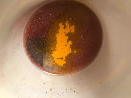 How to Make Natural Tinted Lip Balm - for a peach bronze color add equal parts beet root powder and tumeric to the mixture in the boiler and stir well