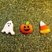 DIY Puffy Stickers from Hot Glue - ghost, Jack 'o Lantern,  and candy corn puffy stickers