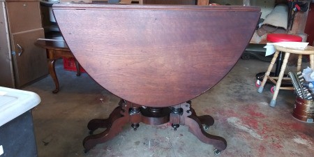 Identifying an Antique Drop Leaf Table