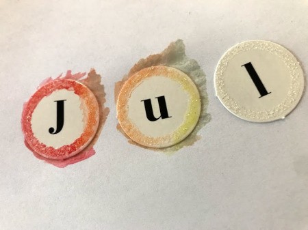 Cake Topper - the next circle is done in a similar way but the first color is slightly lighter than the one on the right side of the previous circle