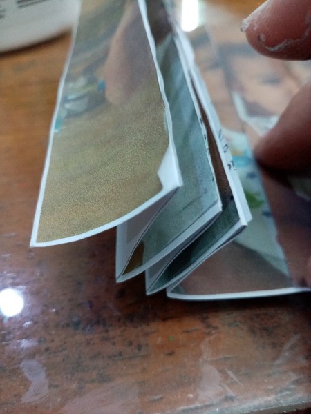 Making a Zigzag 3D Photo - folding