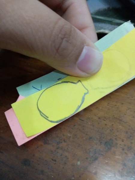 Making a Balloon Paper Clip Topper - stack the sticky notes with the balloon one on top