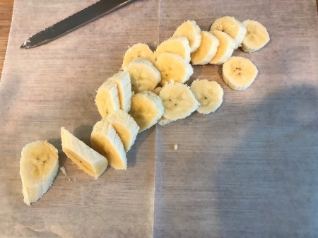 cut banana