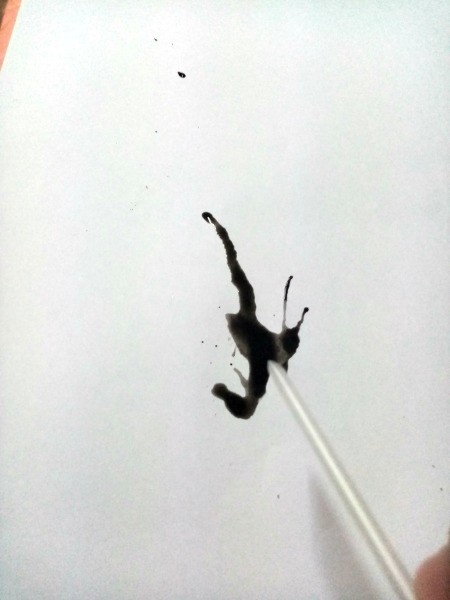 Blow and Bud Painting Using a Straw and Q-tip - use a straw to blow it in different directions