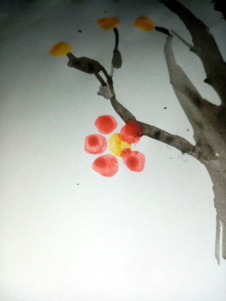 Blow and Bud Painting Using a Straw and Q-tip - make at least 5 dots around the first one