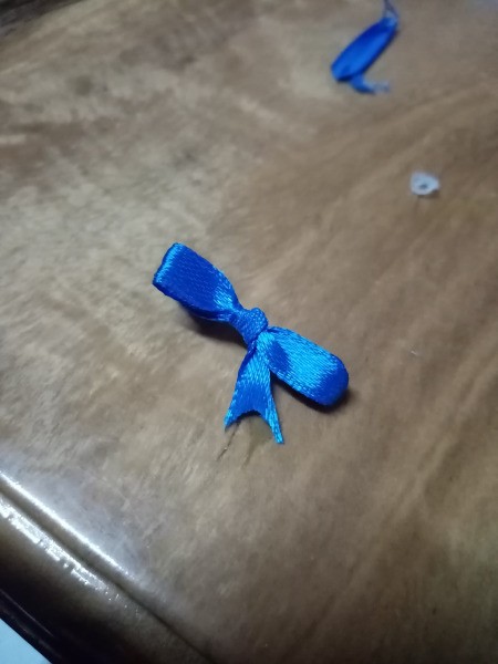 Paperclip Charm for a Zipper Pull - tiny bow