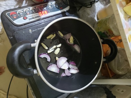 garlic & onions