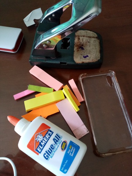 Fixing Jelly Phone Case with Sticky Notes - supplies