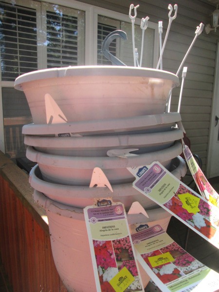 Reconditioning Flower Pots - used hanging pots