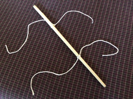 DIY Japanese Carp Streamer - tie a piece of string for each carp onto your dowel or chopstick