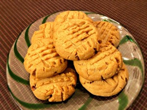 Snickers-Stuffed Peanut Butter Cookies