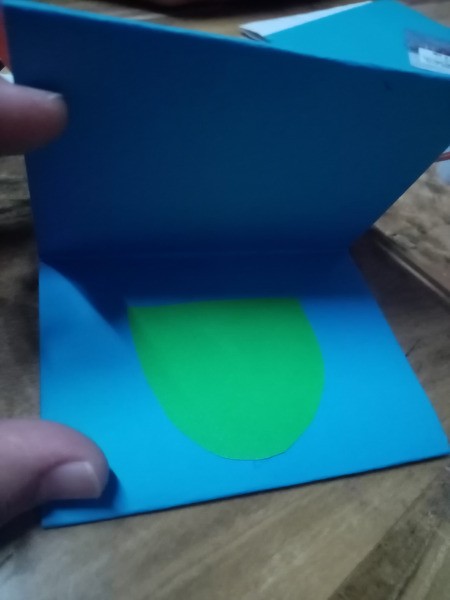 Halloween Hand Puppet - glue to the middle fold