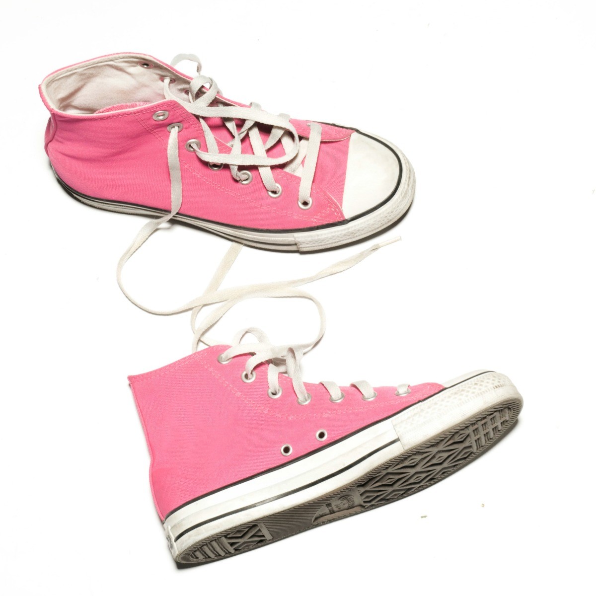 Bleaching Colored Converse Shoes? | ThriftyFun