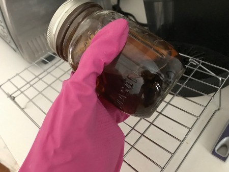 Instant Pot Vanilla Extract - after processing for thirty minutes remove the jar