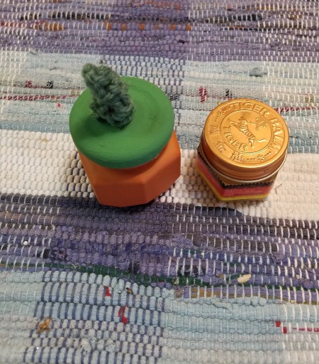 Pumpkin Jars - smallest jar next to slightly larger one