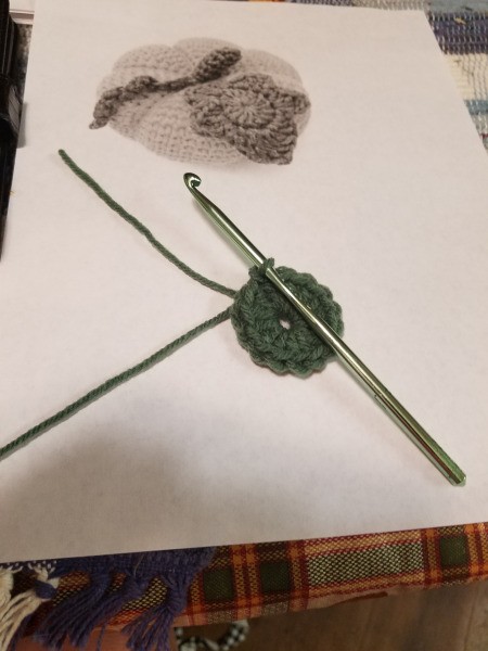 Yarn Covered Pumpkin - center of the leaf
