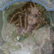 Identifying Porcelain Dolls