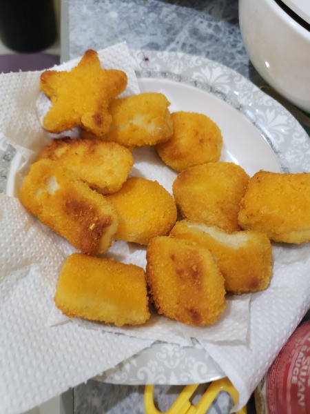 Chicken Nuggets on paper towels