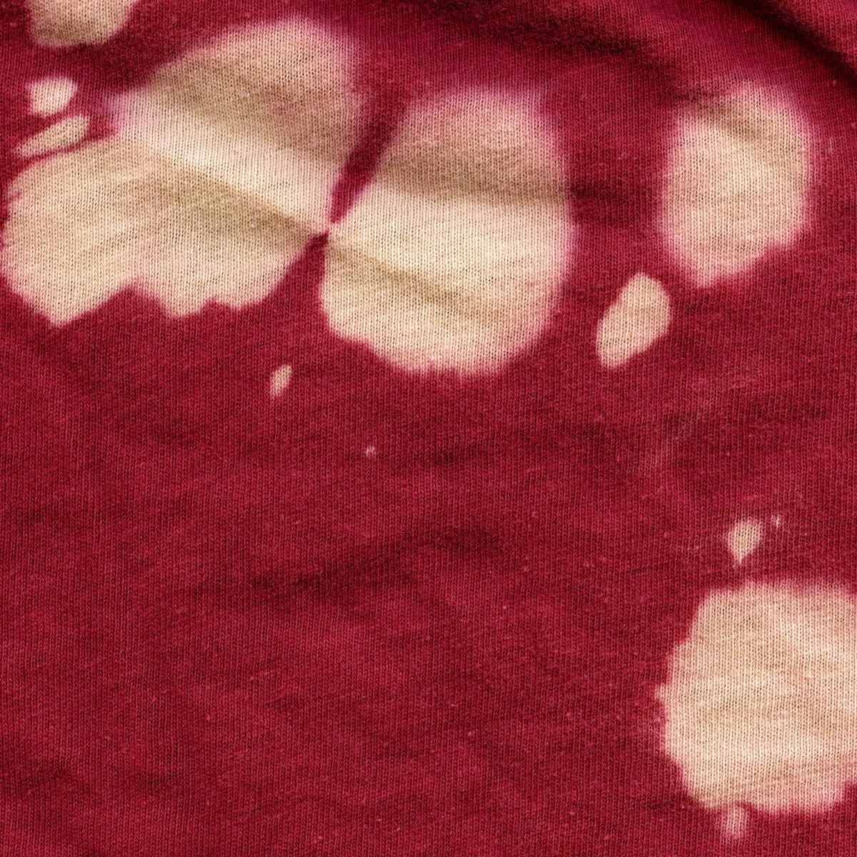 Is there any way to redye these bleach stains? Kinda sad because I love  this shirt and there's no way of getting another off  :( :  r/InvisibleMending