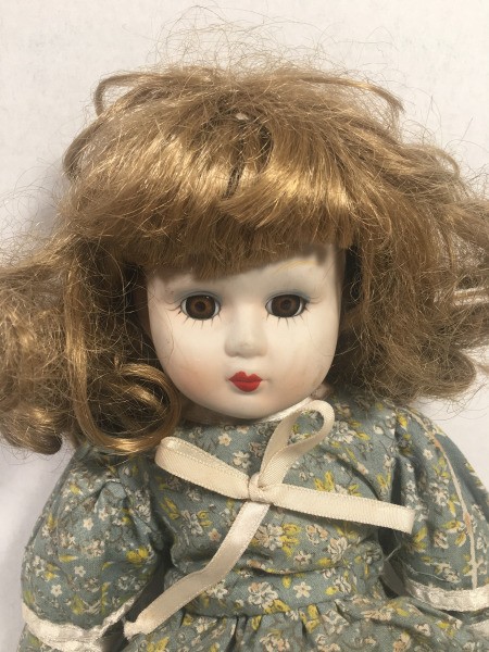 Identifying a Porcelain Doll