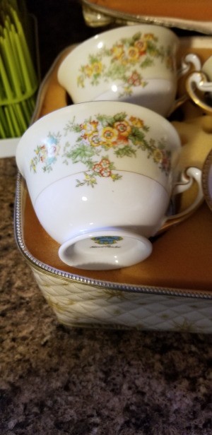 Value of Meito China Cups - cups with handles and pretty floral pattern