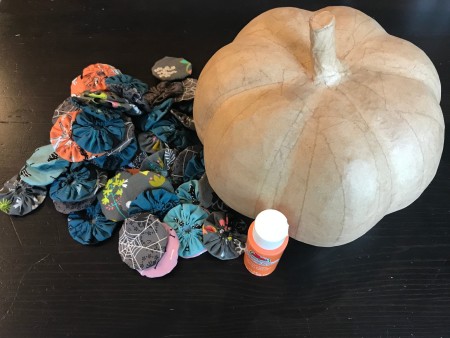 Yo Yo Covered Papier-mâché Pumpkins - some of the supplies used for the large pumpkin