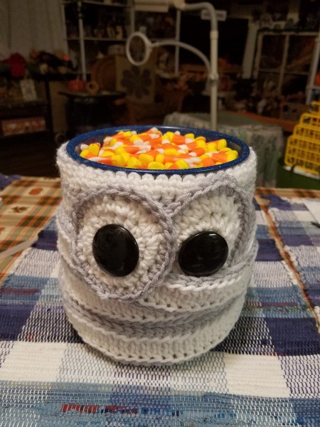 Yarn Wrapped Coffee Can Mummy Candy Dish - finished candy dish