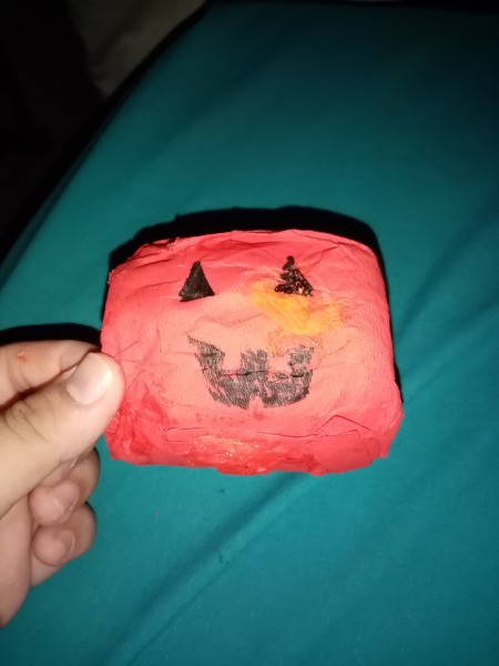 Witch Pumpkin Lamp - face on the opposite side oriented horizontally