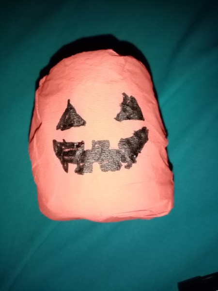 Witch Pumpkin Lamp - draw a face