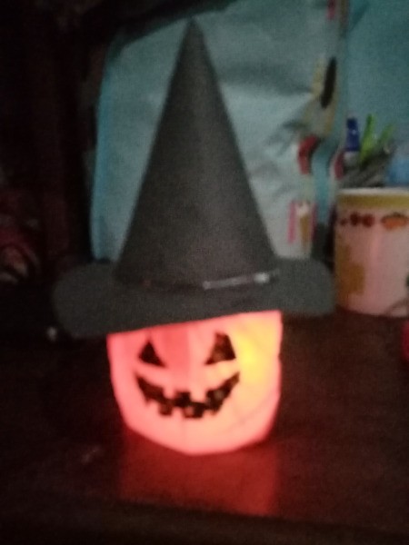Witch Pumpkin Lamp - lit up witch pumpkin