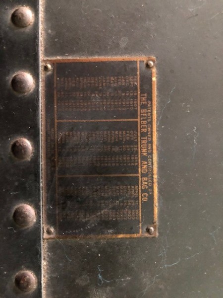 Value of a Belber Travel Trunk