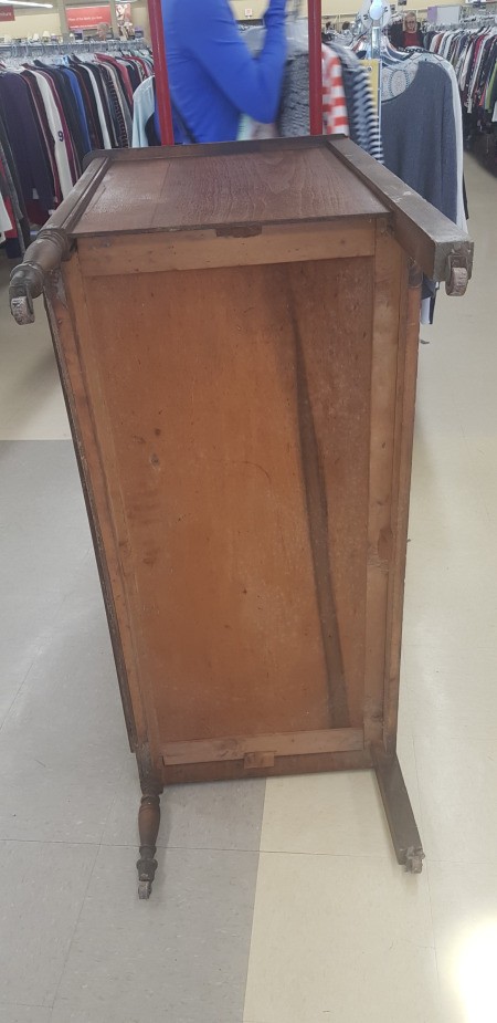 Value of a Vintage Dixie Dresser