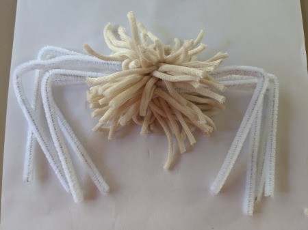Paper Web and Spider Toss Game - glue legs to pom