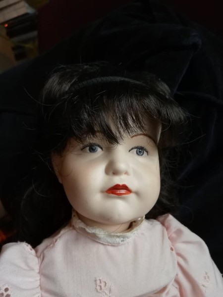 Value of a Reproduction Kammer & Reinhardt Porcelain Doll
