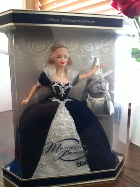 Finding Value and Information About Barbie Dolls | ThriftyFun