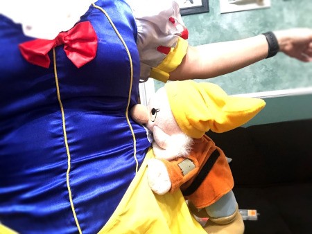 Snow White and the Undead Dwarves - attach dwarf to hip with double sided carpet tape