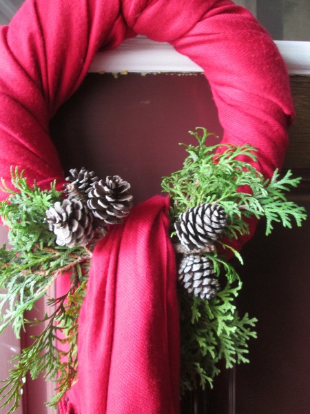 Using Winter Scarf As Wreath Cover
