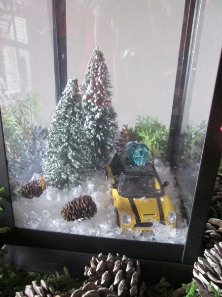 Making A Lantern Part Of Your Holiday Decor