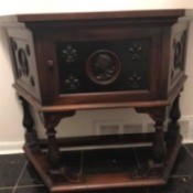 Identifying a Desk/Cabinet - dark wood trapezoidal cabinet