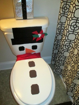 Winter Wonder Bathroom - finished snowman decorated toilet