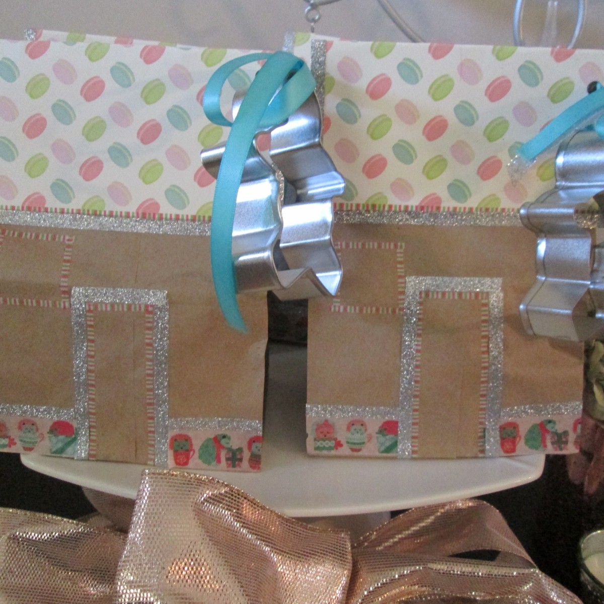 Gingerbread House Gift Bag Craft