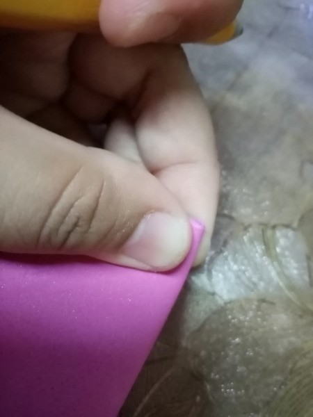 Foam Goody Bowl - crease the very ends of the fold