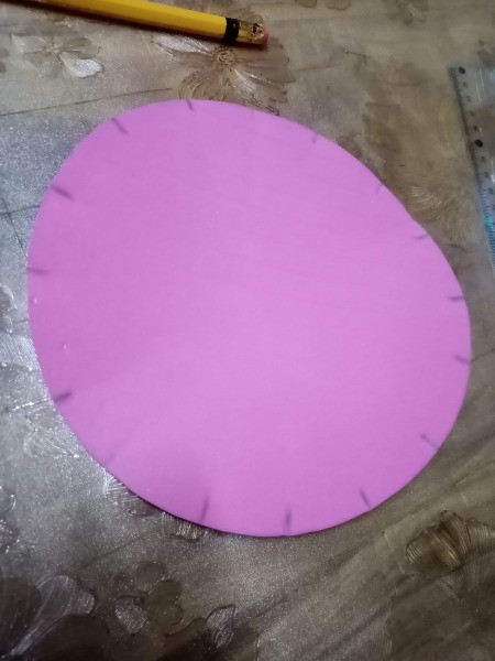 Foam Goody Bowl - make 8 folds to create 16 marks (lines) on the edge